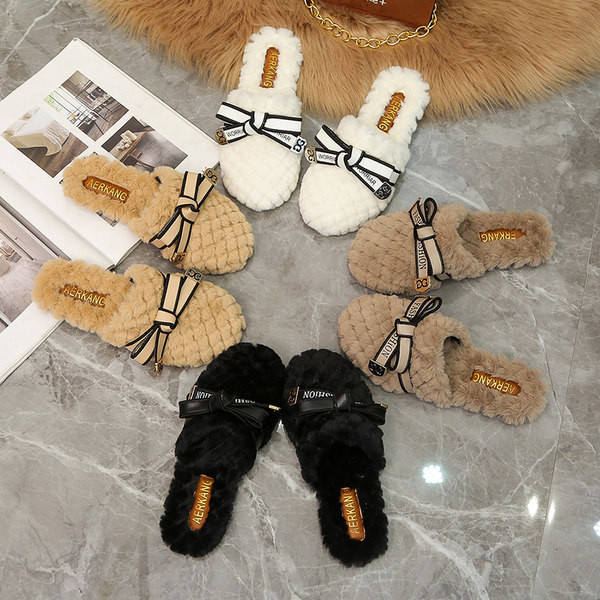 Дамски домашни чехли от еко пух с панделка