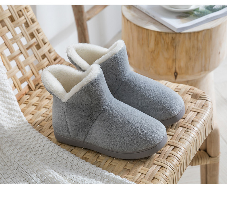 Пухени дамски пантофи с топла подплата