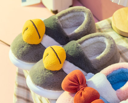 Памучни пантофи с панделка