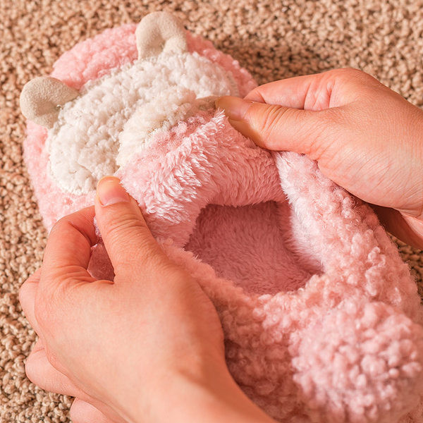 Домашни пантофи с 3D елемент - няколко цвята