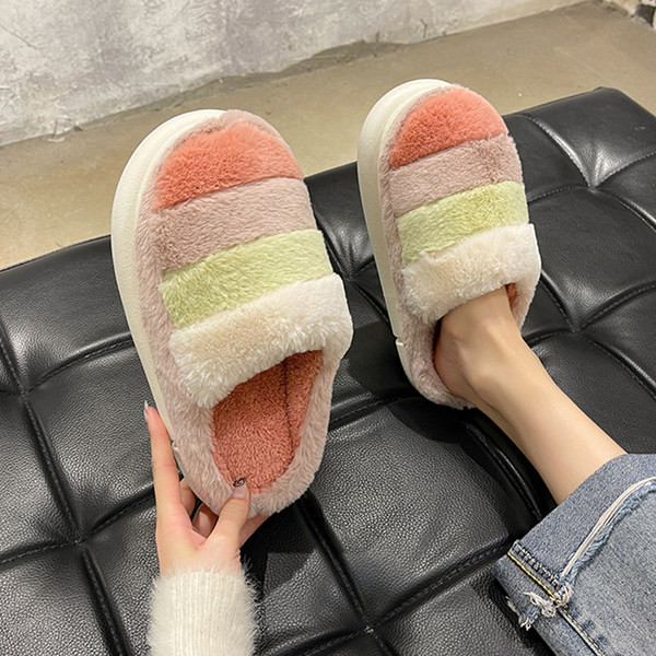 Дамски домашни цветни чехли с равна подметка 