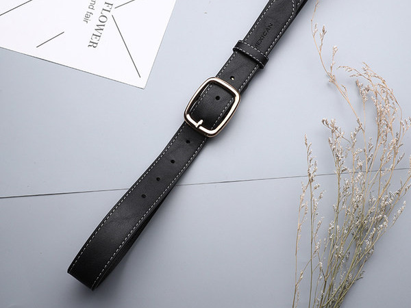 Дамски кожен колан с метална катарама два цвята 