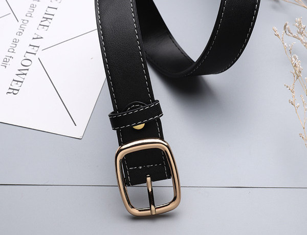 Дамски кожен колан с метална катарама два цвята 