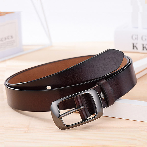 Дамски кожен колан няколко модела и метална катарама 