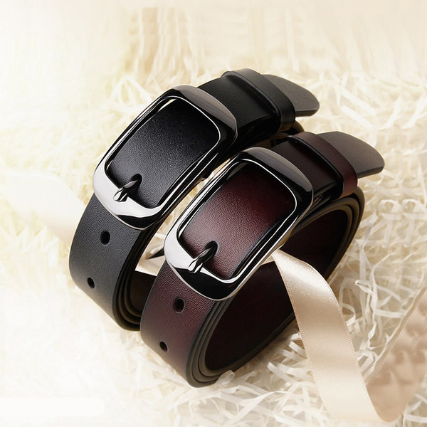 Дамски кожен колан няколко модела и метална катарама 