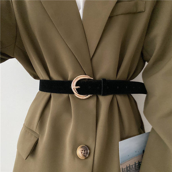 Curea de dama din piele model nou cu catarama