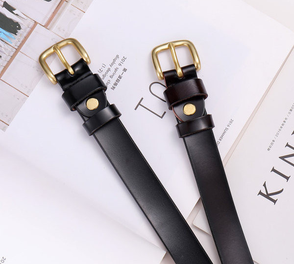 Curea de dama din piele cu catarama metalica