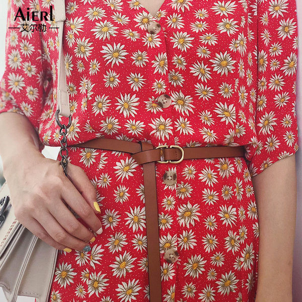 Curea subțire din piele de damă