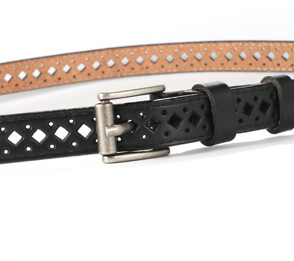 Тънък дамски колан от перфорирана еко кожа