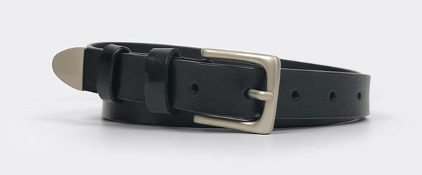 Bőr öv nőknek fém csattal