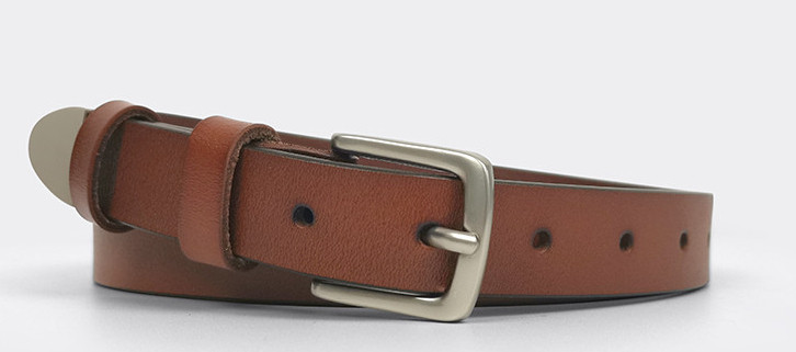 Bőr öv nőknek fém csattal