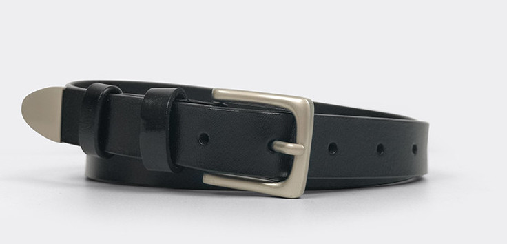 Bőr öv nőknek fém csattal