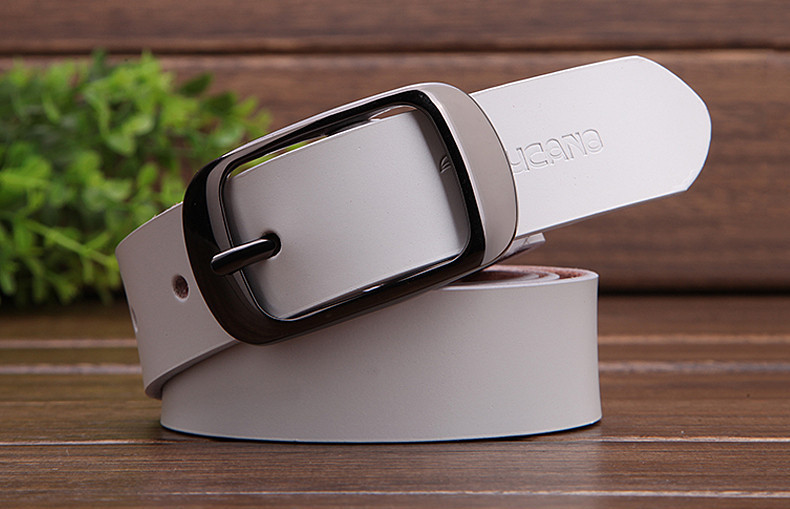 Kožni remen u različitim bojama