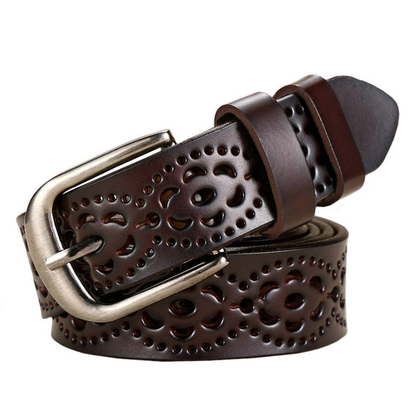 Perforált női öv fém csattal - barna színű