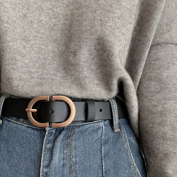 Női bőr öv fém elemmel