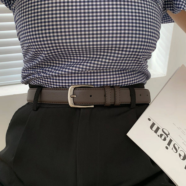 Tiszta műbőr öv új modellje nőknek