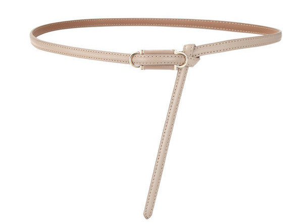 Vékony női műbőr öv