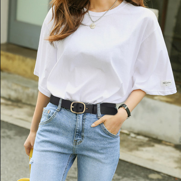 Sima modell bőr öv ovális csattal