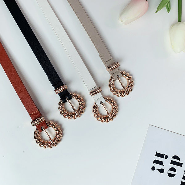 Elegáns női öv fém arany csattal