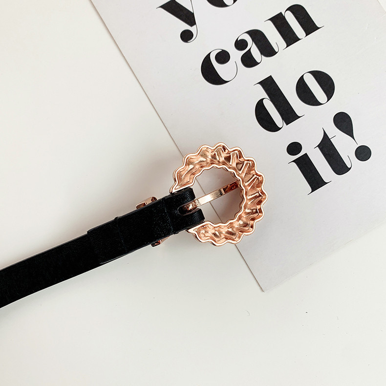 Elegáns női öv fém arany csattal