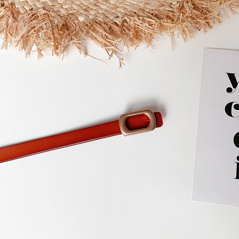 Modern női öv négyzet alakú fém csattal