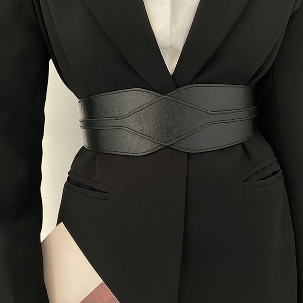 Plata sieviešu ādas josta