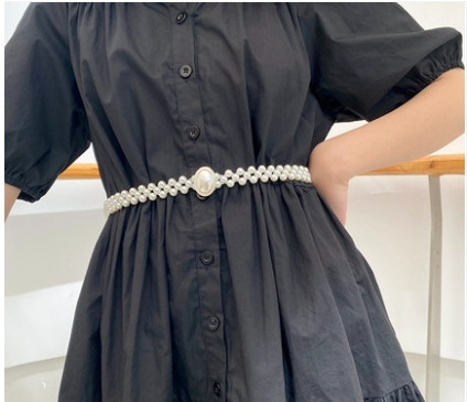 Stílusos női gyöngyöv különböző modellekben