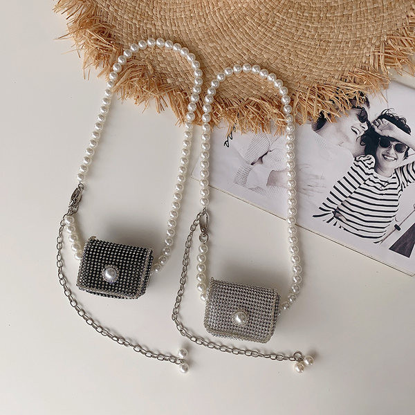 Modern női öv gyöngyökkel