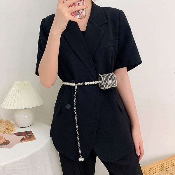 Modern női öv gyöngyökkel