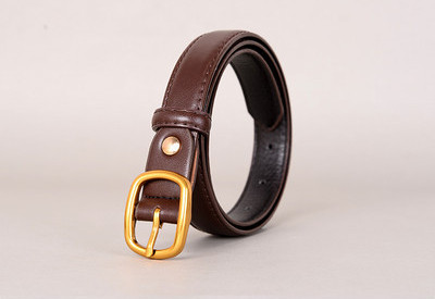 Női bőr öv arany csattal