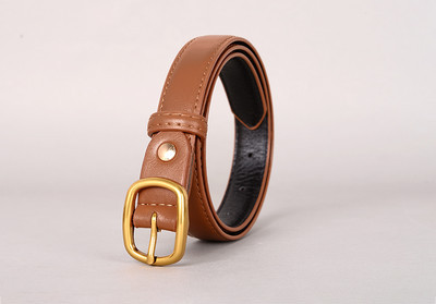 Női bőr öv arany csattal