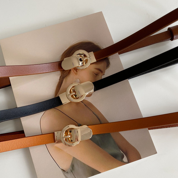 Vékony női öv nem szabványos rögzítéssel