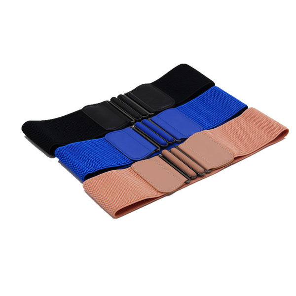 Cureaua de dama din imitatie de piele cu inchidere metalica