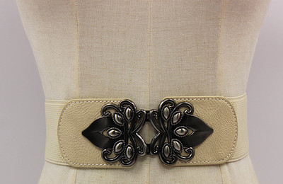 Curea de dama cu inchidere metalica in talie