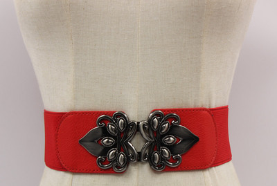 Curea de dama cu inchidere metalica in talie