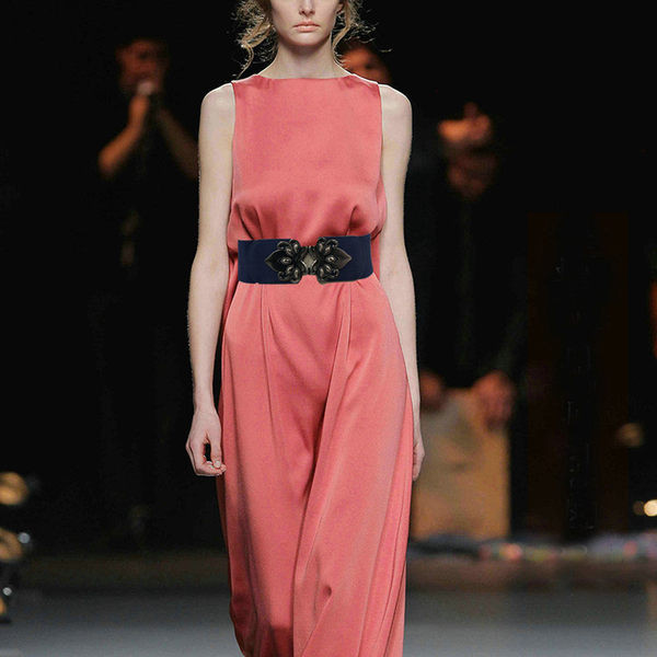 Curea de dama cu inchidere metalica in talie