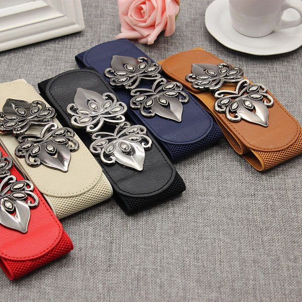 Curea de dama cu inchidere metalica in talie