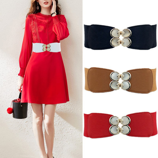 Дамски широк колан с метално закопчаване и камъни