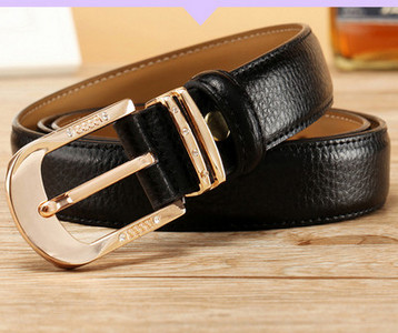 Női korszerű bőr öv csattal