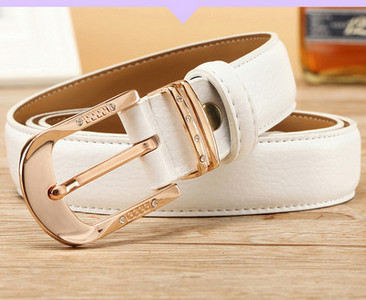 Női korszerű bőr öv csattal