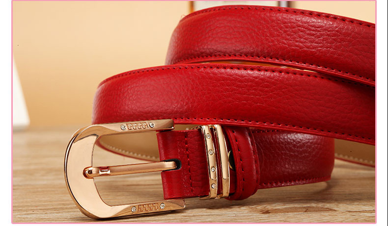 Női korszerű bőr öv csattal