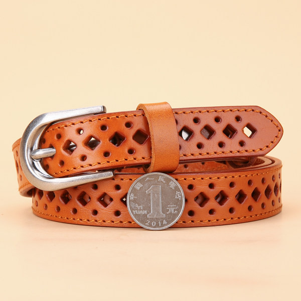 Curea perforata model nou cu prindere metalica