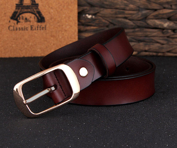 Običan model ženskog remena od eko kože