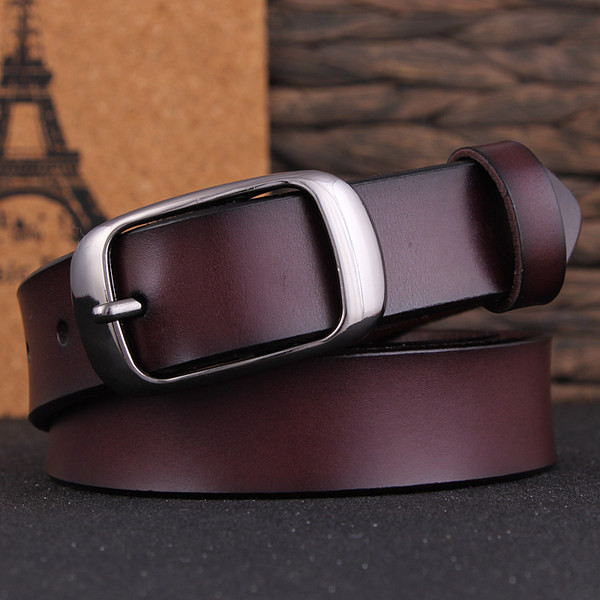 Običan model ženskog remena od eko kože