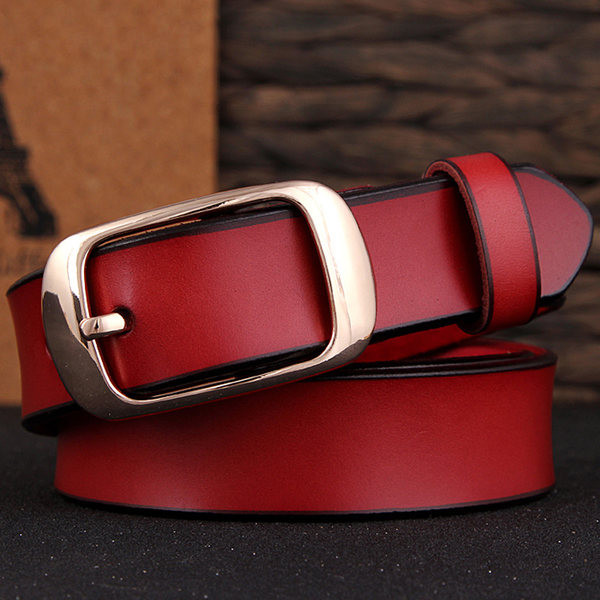 Običan model ženskog remena od eko kože