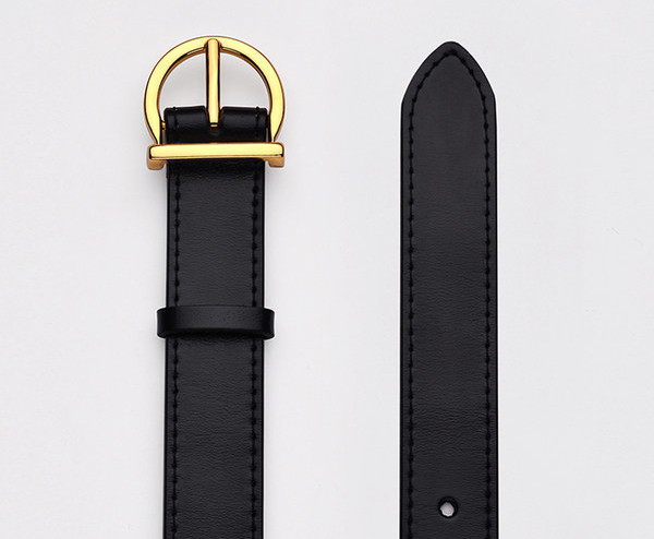 Női bőr öv sima modell csattal