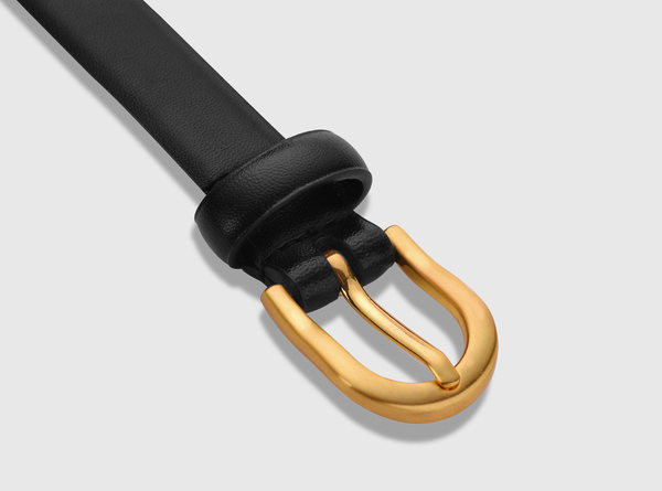 Дамски тънък колан  с метална декорация 