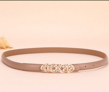 Női stílusos eco-bőr öv, karcsú modell csattal