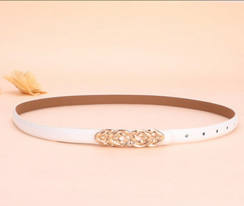 Női stílusos eco-bőr öv, karcsú modell csattal