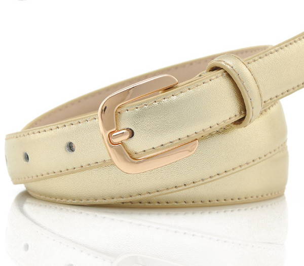 Curea de zi cu zi din piele de dama cu catarama metalica